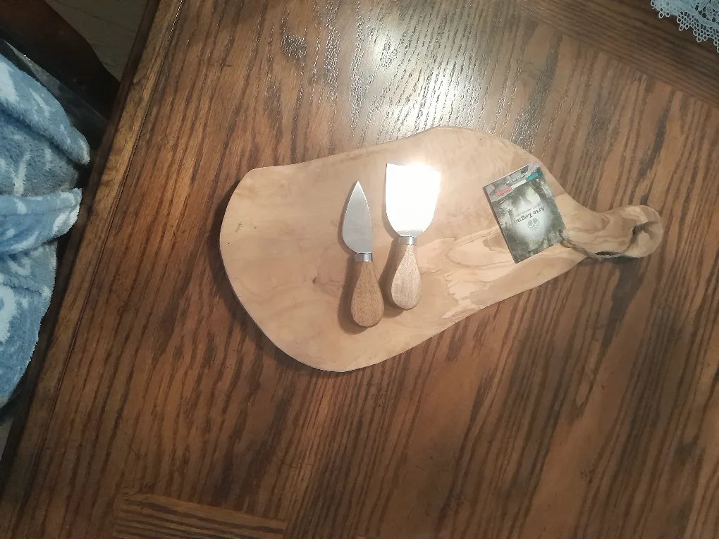 charcuterie board new thumbnail