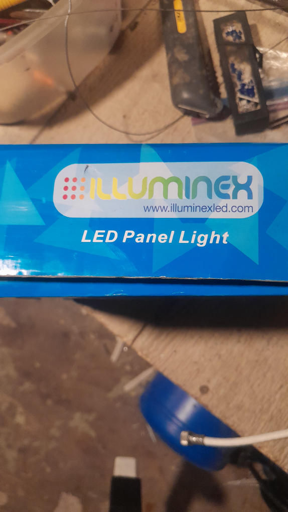 ILLUMINEX LED Panel Light - 6" - New in Box! - photo 4