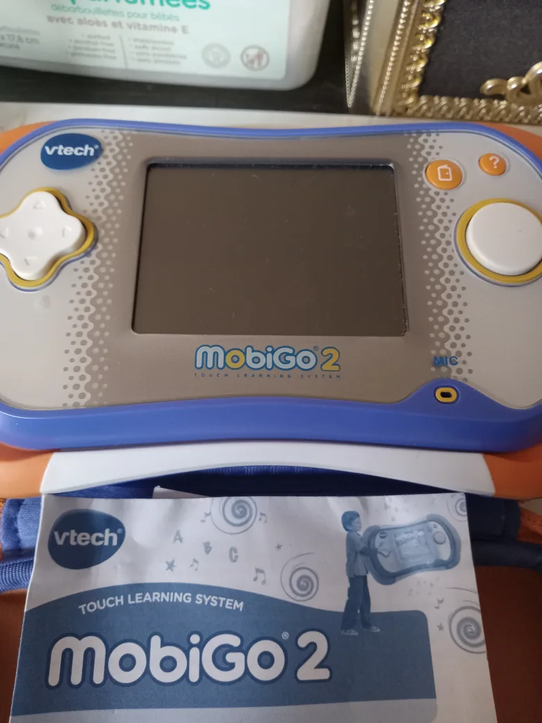 VTech MobiGo 2 Touch Learning System thumbnail