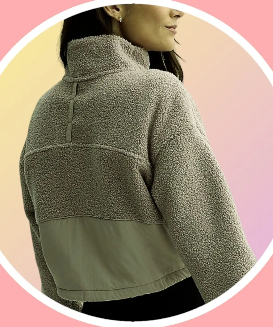 NWT XXL Mix Media Cropped Soft High Pile Jacket w 4 Pockets image indicator(3)