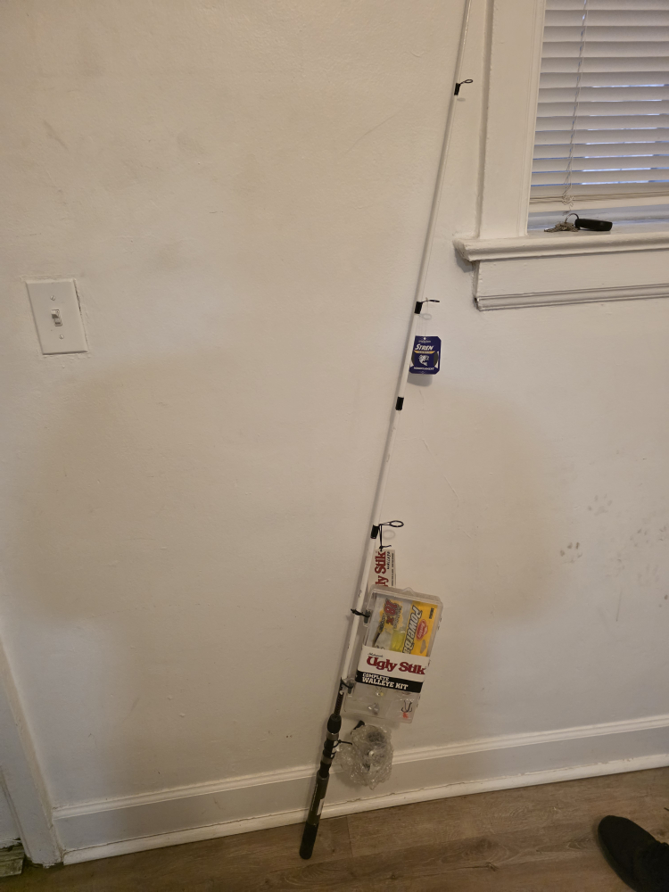 Shakespeare Ugly Stik Walleye Fishing Rod & Reel Combo - photo 5