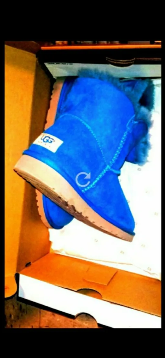 UGG Shoes or Boots or other shoes each Different Price image indicator(4)