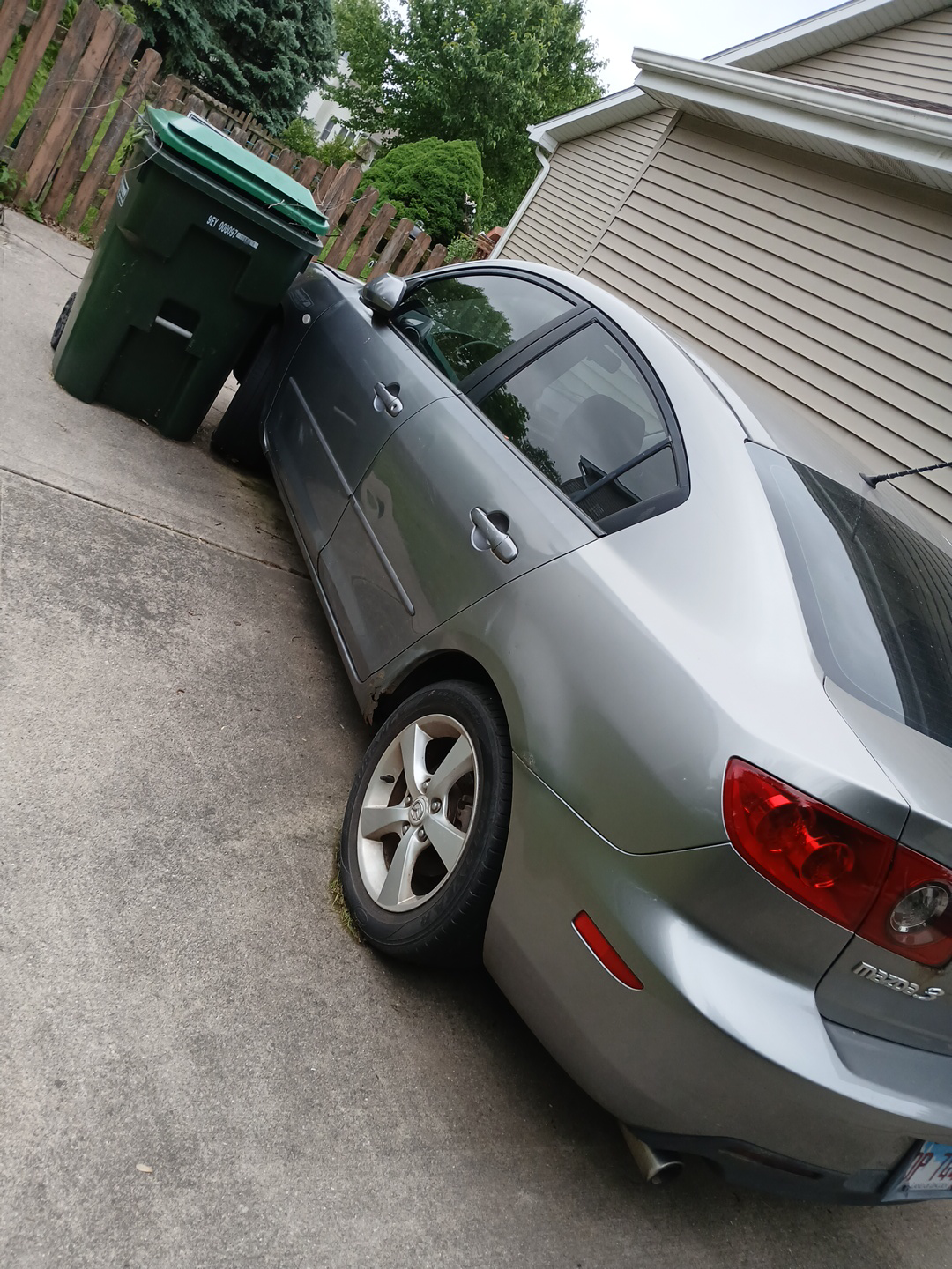 Mazda 3 series - photo 3