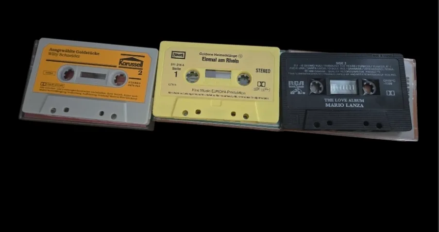 Vintage Audio Cassette Tapes - Willy Schneider, Mario Lanza image indicator(3)