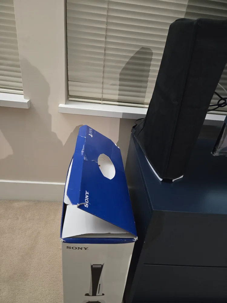 Sony PlayStation 5 (PS5) Console image indicator(3)