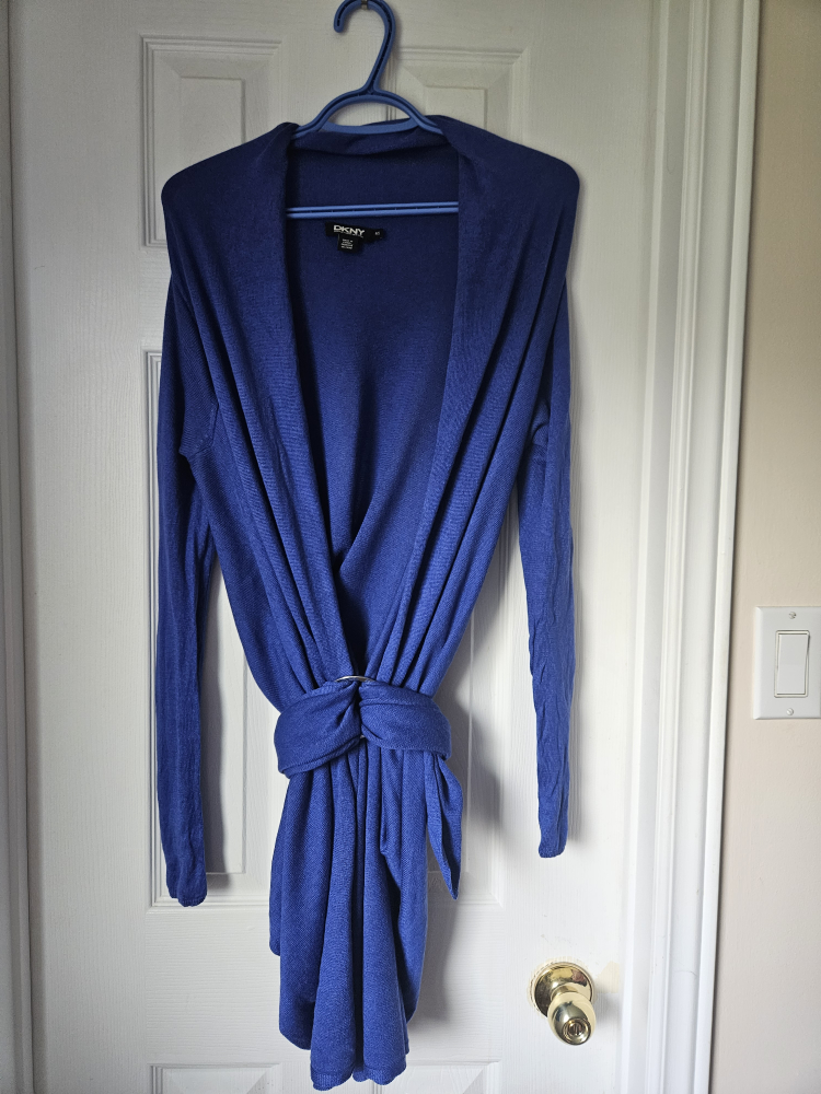 DKNY blue cozy convertible sweater - photo 2
