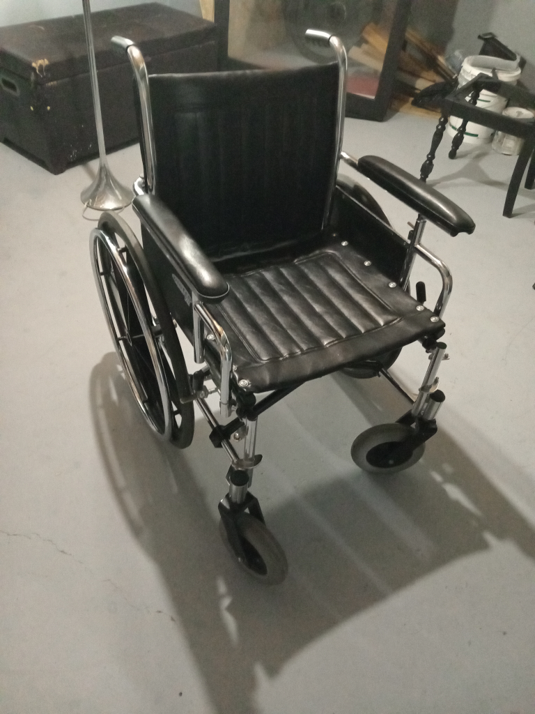 Black Metro Mobility Aid - photo 3