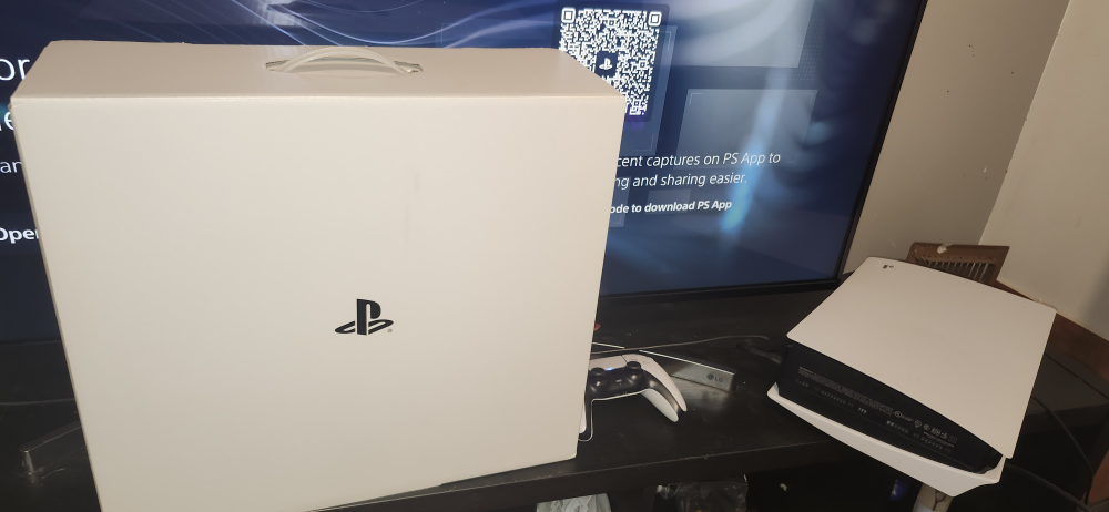 PlayStation 5 Console with Controller - photo 3