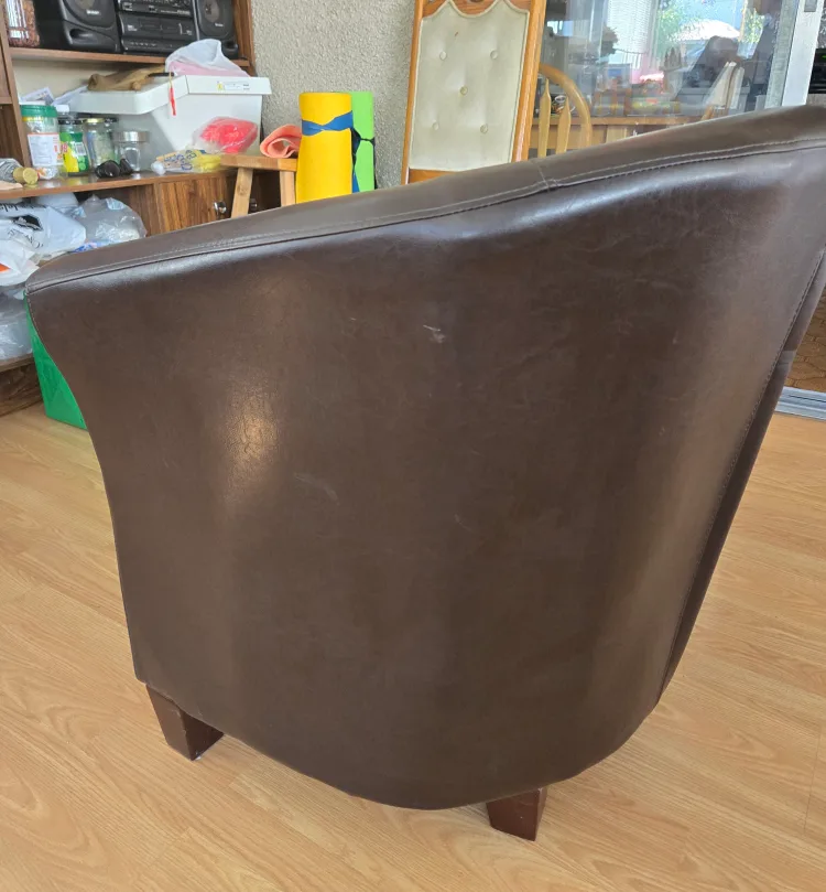 Brown Leather Tub Chair image indicator(3)