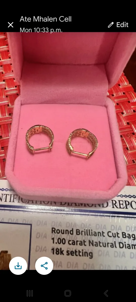 18k Gold Round Brilliant Cut Baguette Earrings image indicator(3)