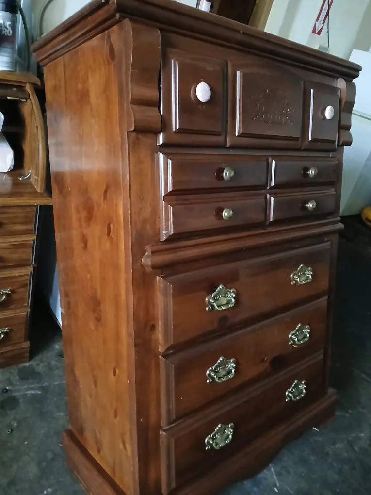 dresser solid wood thumbnail
