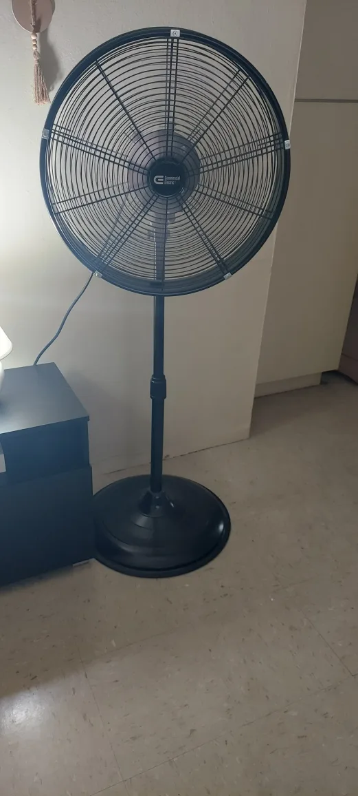 Commercial Electric Black Stand Fan thumbnail
