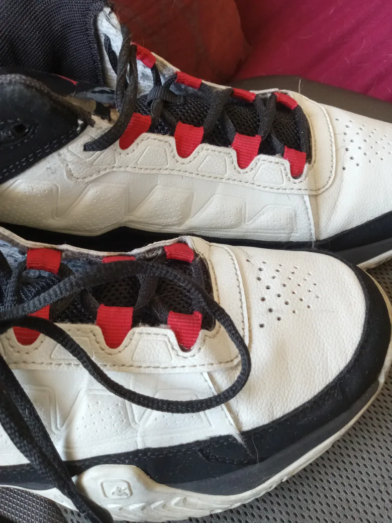 Athletic Works Men's High Top Sneakers image indicator(2)