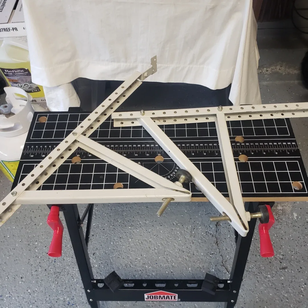 window AC curtains and brackets to support image indicator(2)