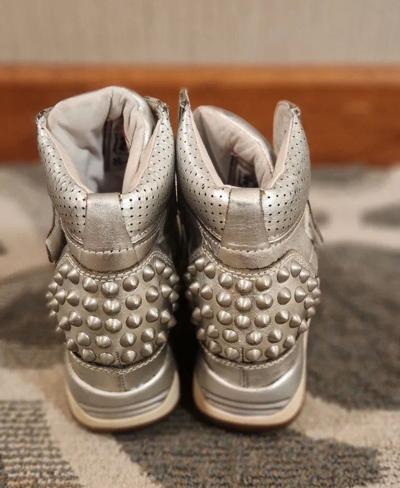 Silver Marc Ecko Wedge Sneakers image indicator(5)