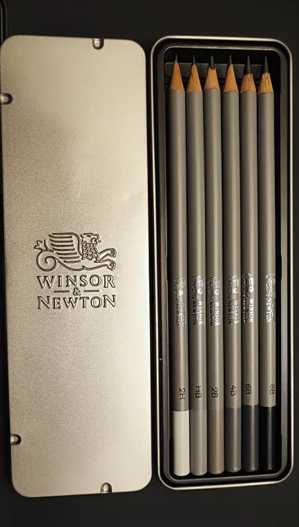 🆕 Winsor & Newton Artist Graphite Pencils thumbnail