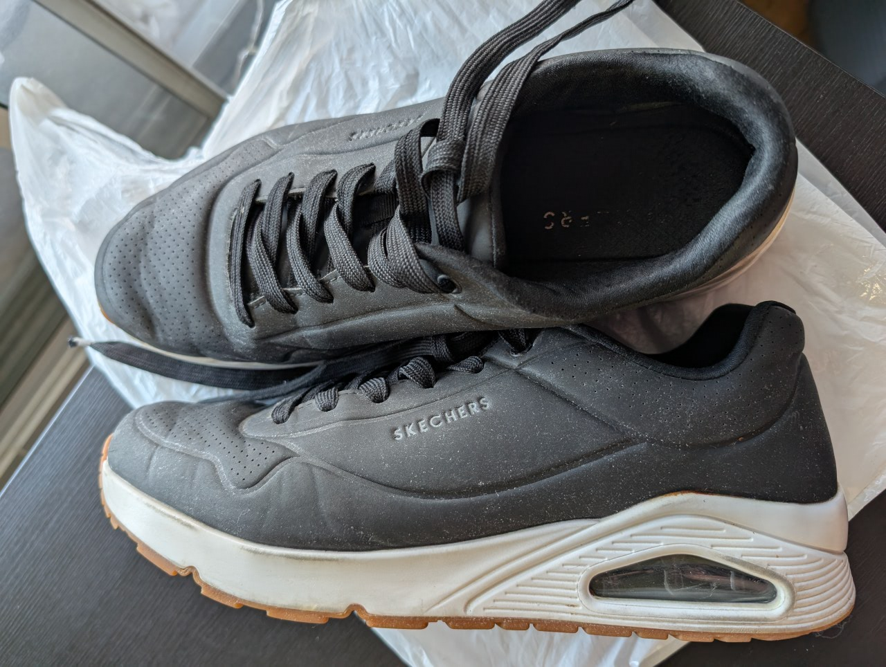 Skechers Uno Stand On Air Black US 10