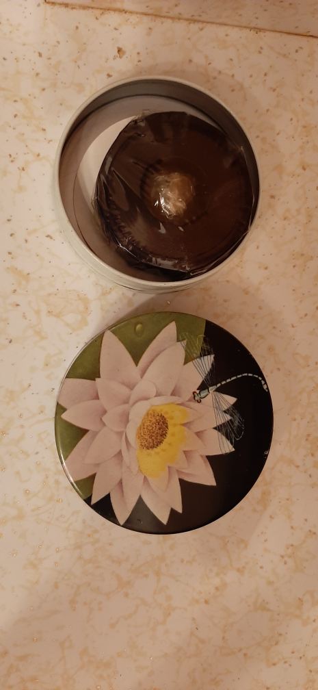 Art deco Lily pad Tin & typewriter Ribbon. Remington #17