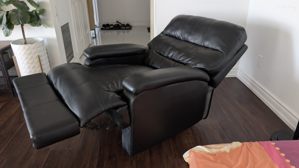 Black Leather Single Recliner Chair - photo 5