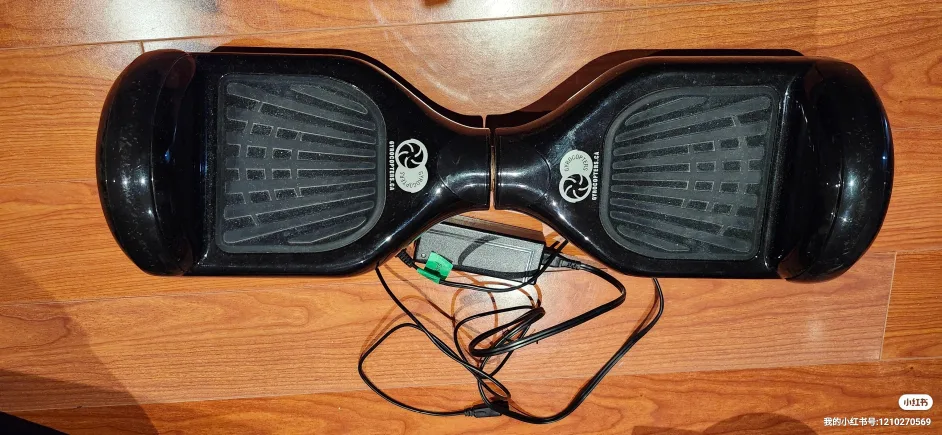 Gyroor Swift CA Hoverboard - Black image indicator(2)