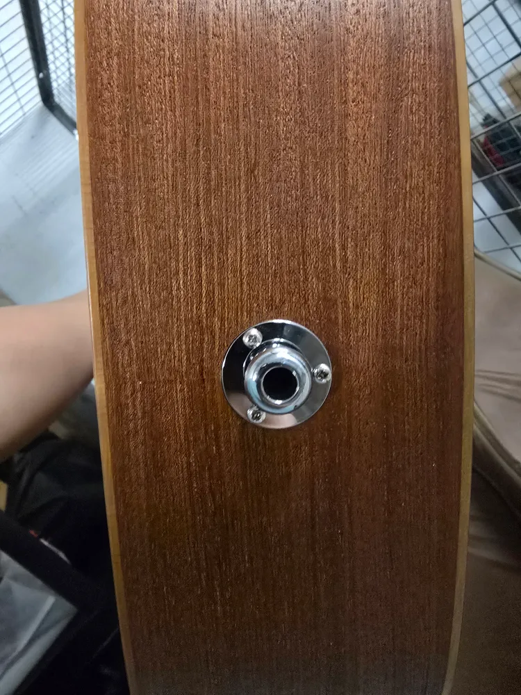 Taylor Baby Taylor (BT1) Acoustic Guitar w/ Gig Bag image indicator(7)