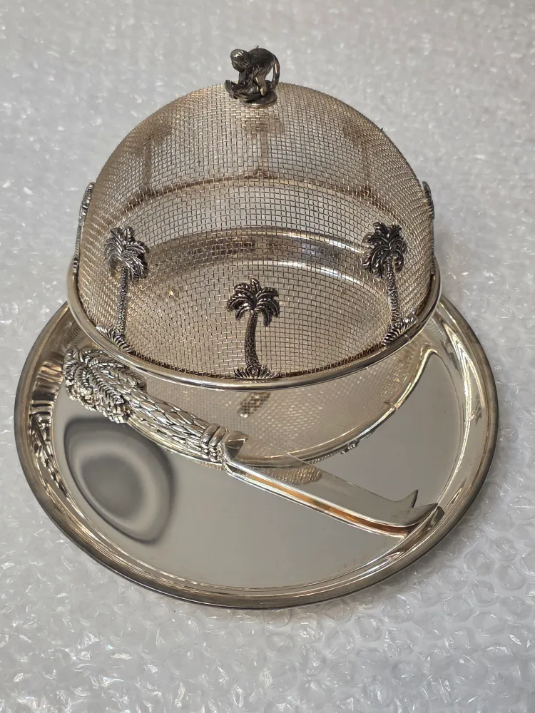 Vintage Godinger Silver-Plated Cheese Plate thumbnail
