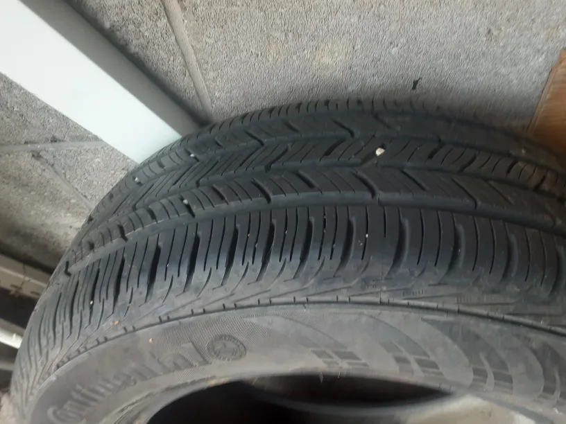 Goodyear Nordic winter 15" tires WITH rims P205 image indicator(7)