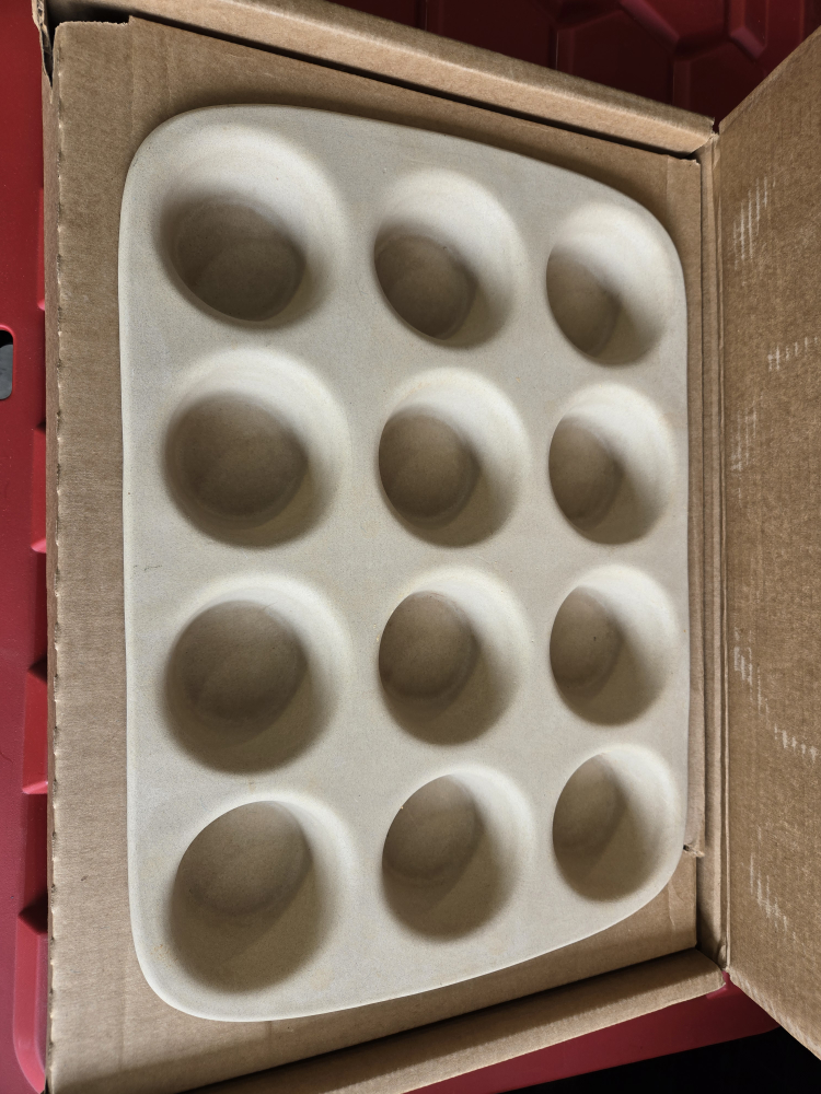 Pampered Chef Stoneware Muffin Pan - New in Box!