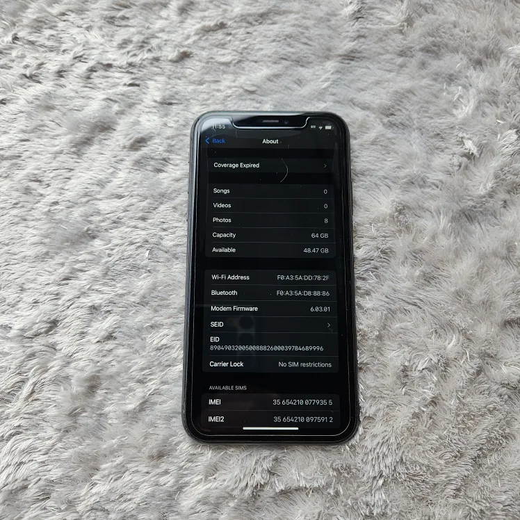 iPhone 11, 64GB Black w/ Case image indicator(4)