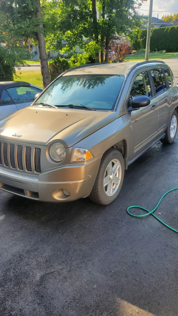 Jeep Compass SUV 2008 thumbnail