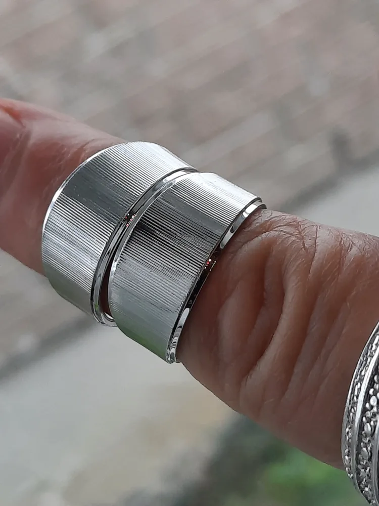 14 k stamped earings (posts are solid) image indicator(2)