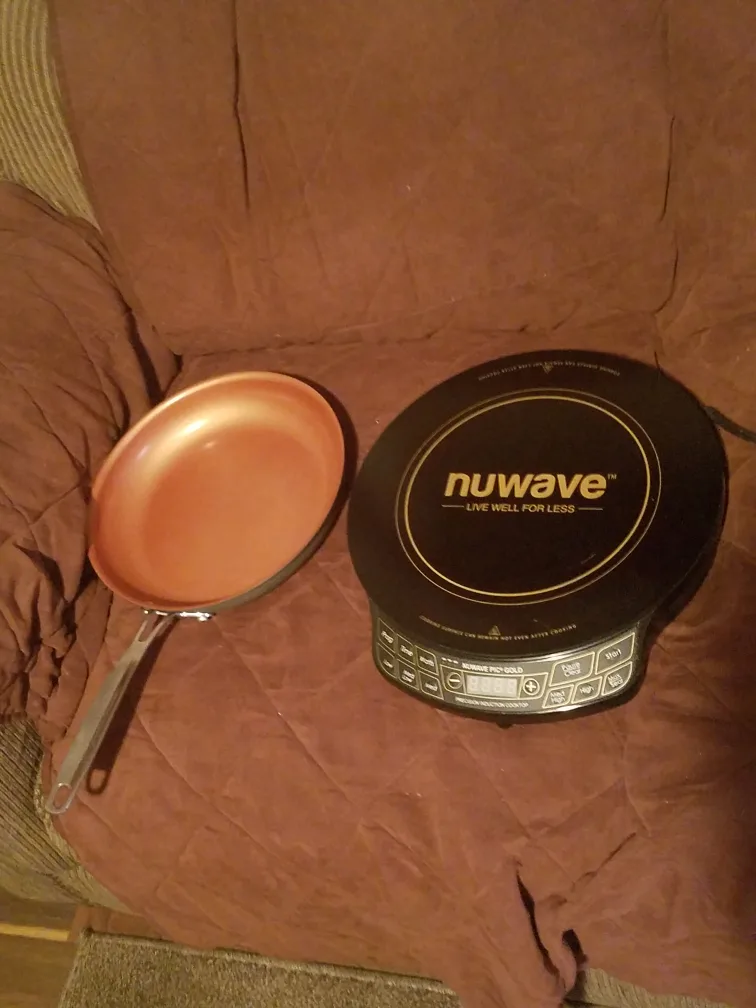 NuWave PIC Gold Precision Induction Cooktop & Pan thumbnail