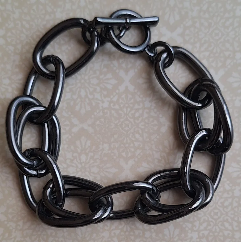 Bracelets thumbnail