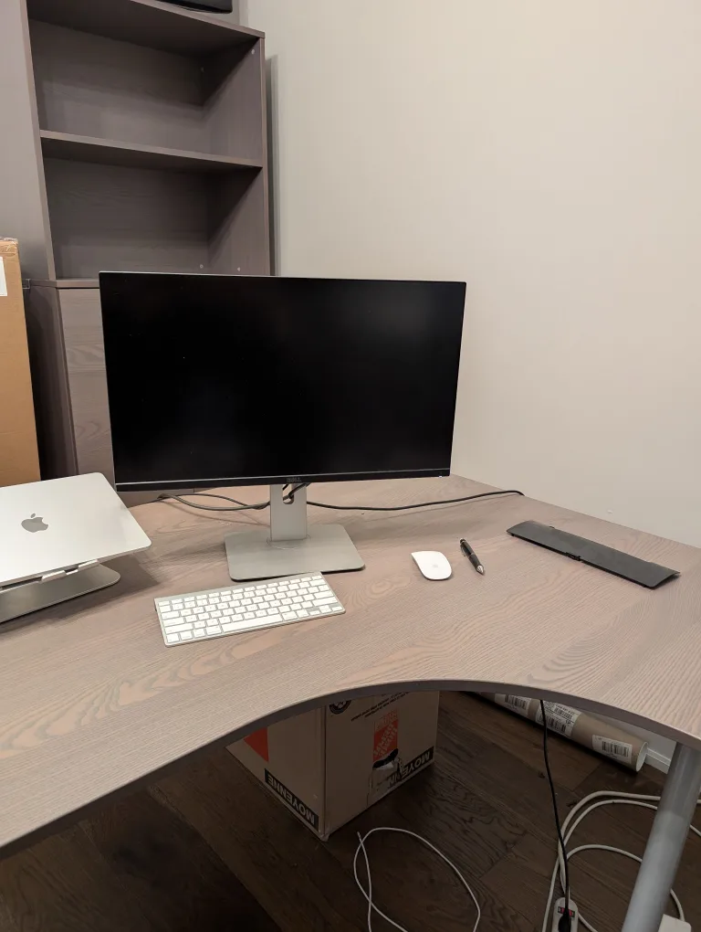 Desk and Hutch image indicator(3)