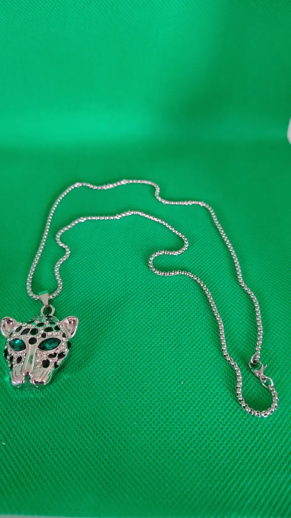 Leopard Pendant Necklace thumbnail