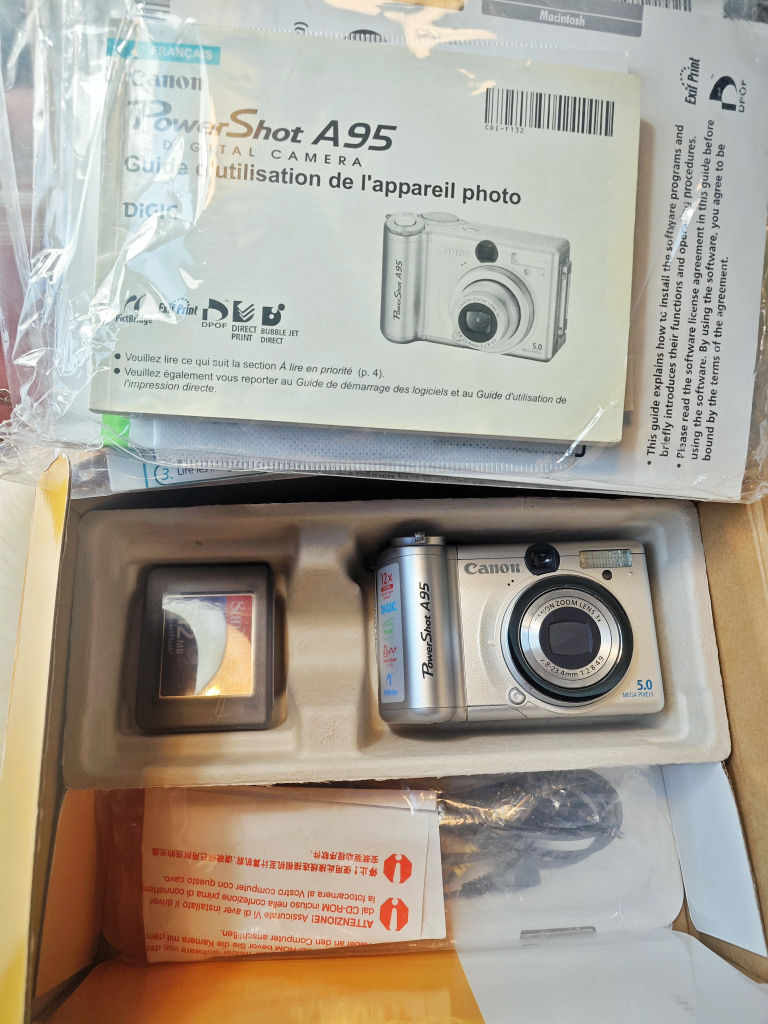 Canon PowerShot A620 - photo 2