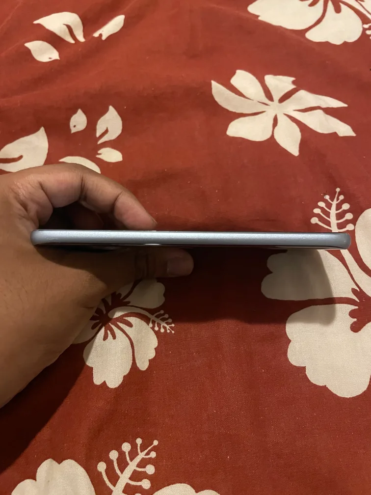 Motorola Moto X4 - 64 GB - Sterling Blue (Read Description) image indicator(4)