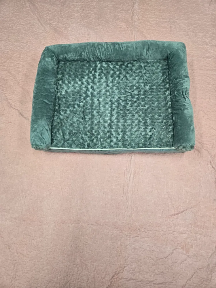Grey Pet Bed thumbnail