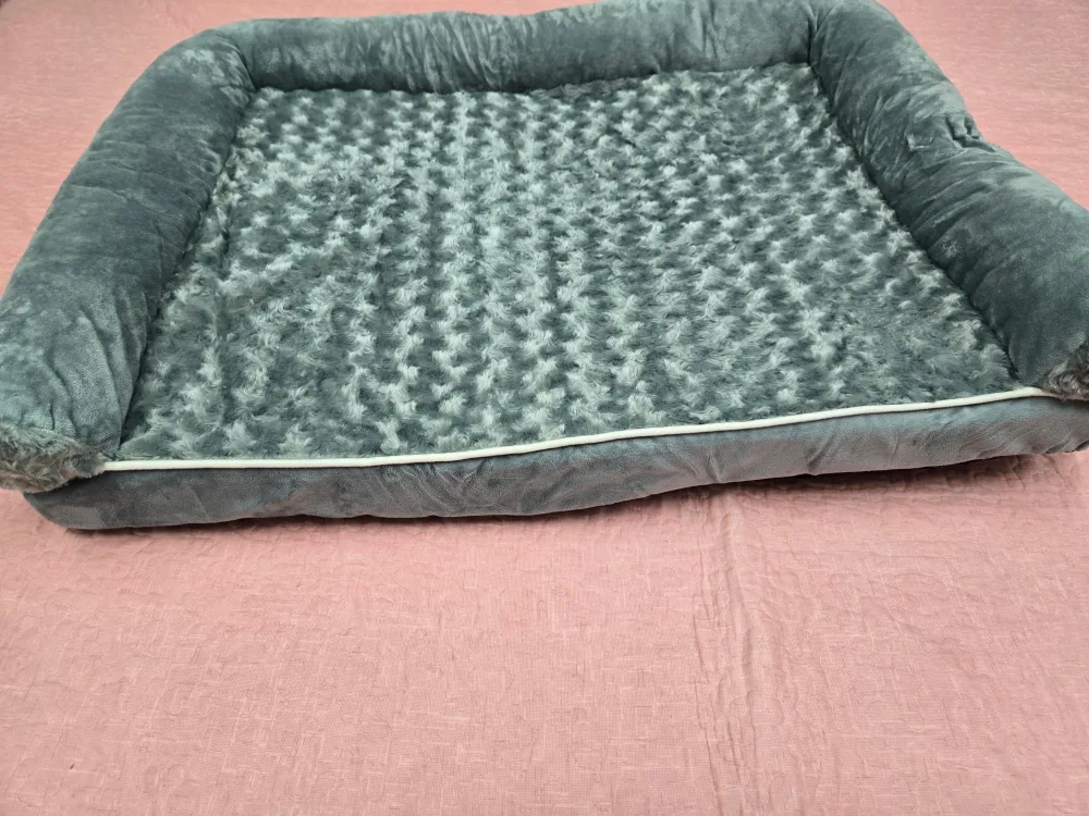 Grey Pet Bed image indicator(2)