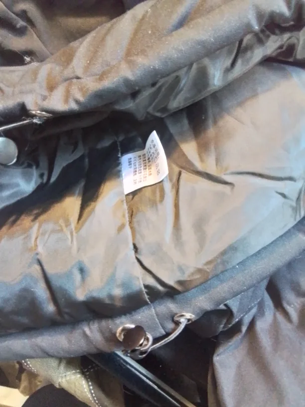 CHINGONA Puffer Jacket New with tags XL image indicator(6)