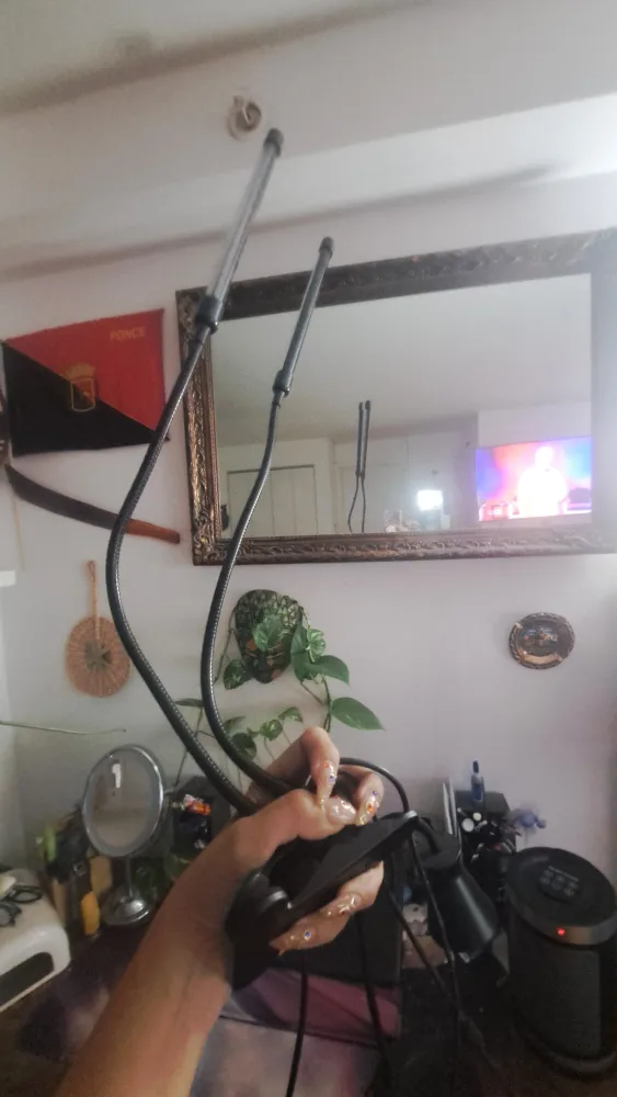 Dual Head LED Grow Light thumbnail