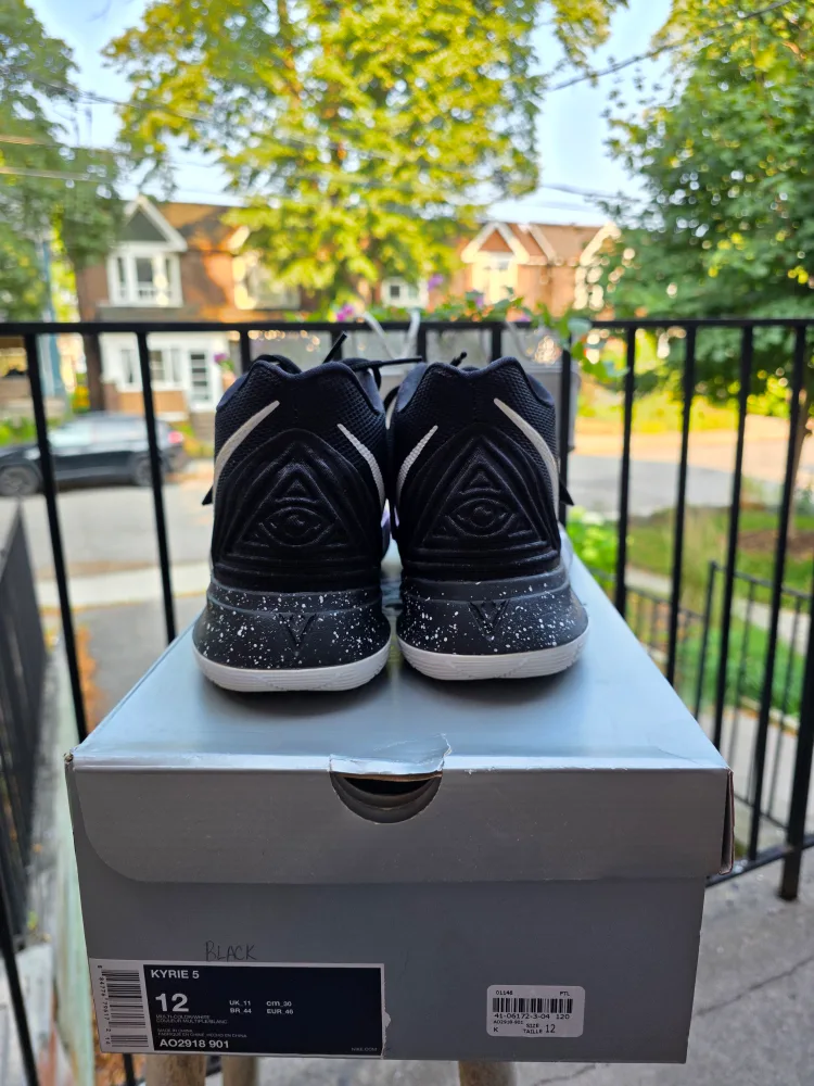 Nike Kyrie 5 Black Basketball Shoes image indicator(6)