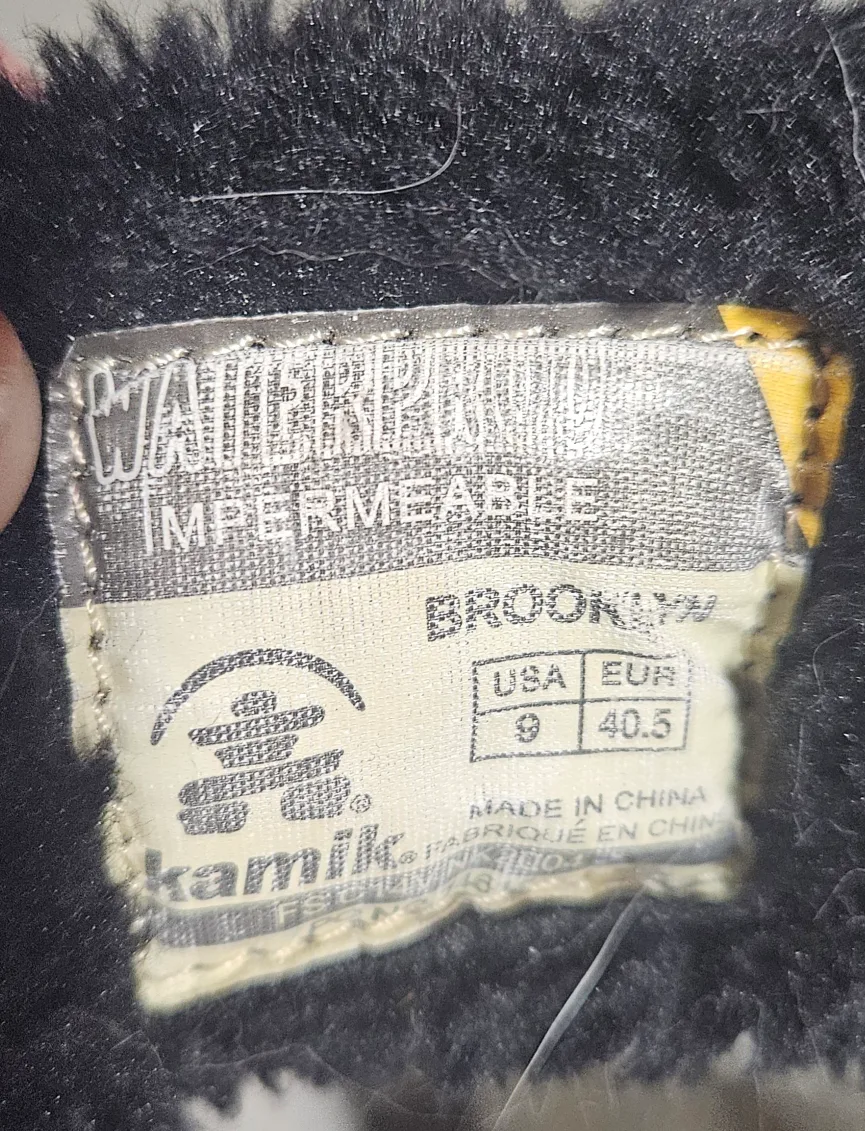 Kamik Brooklyn Waterproof Winter Boots - Size 9 image indicator(2)