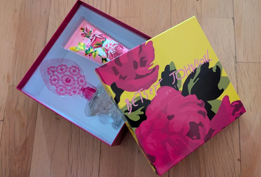 🧡 Betsey Johnson Perfume Gift Set thumbnail