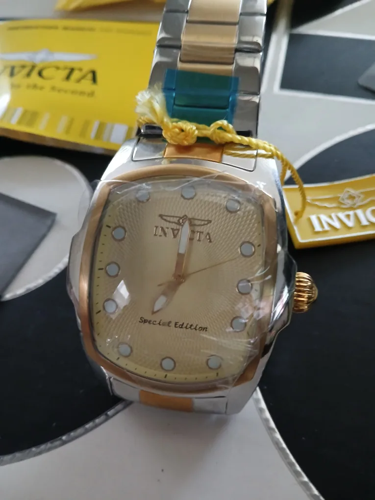 Invicta Lupah Model 15854 Gold-Tone Watch special edition image indicator(4)