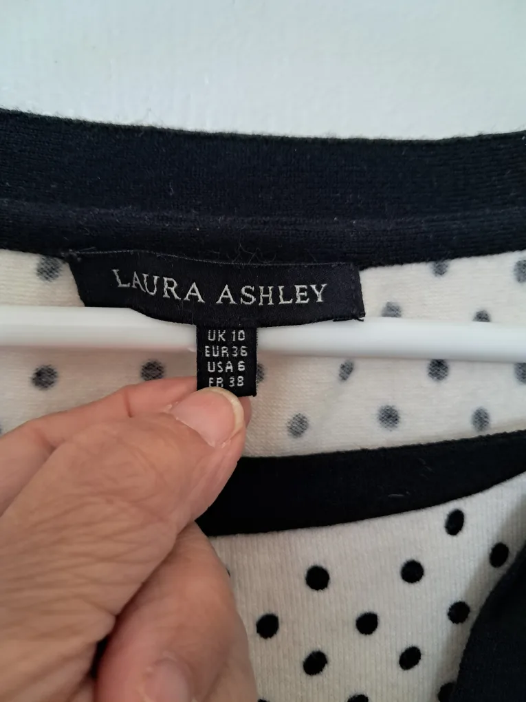 Laura Ashley Polka Dot Top - Size 6 image indicator(4)