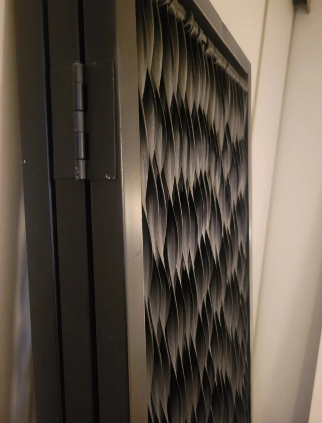 Black Metal Decorative Room Divider image indicator(5)