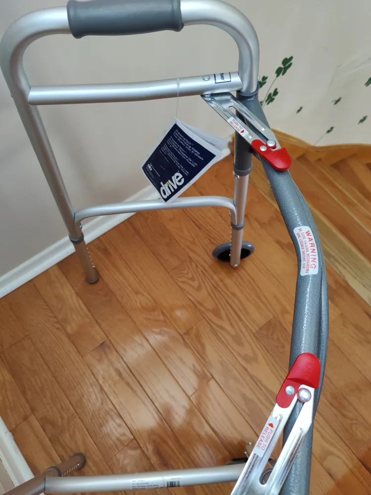 Drive Medical 2-Button Folding Walker image indicator(3)