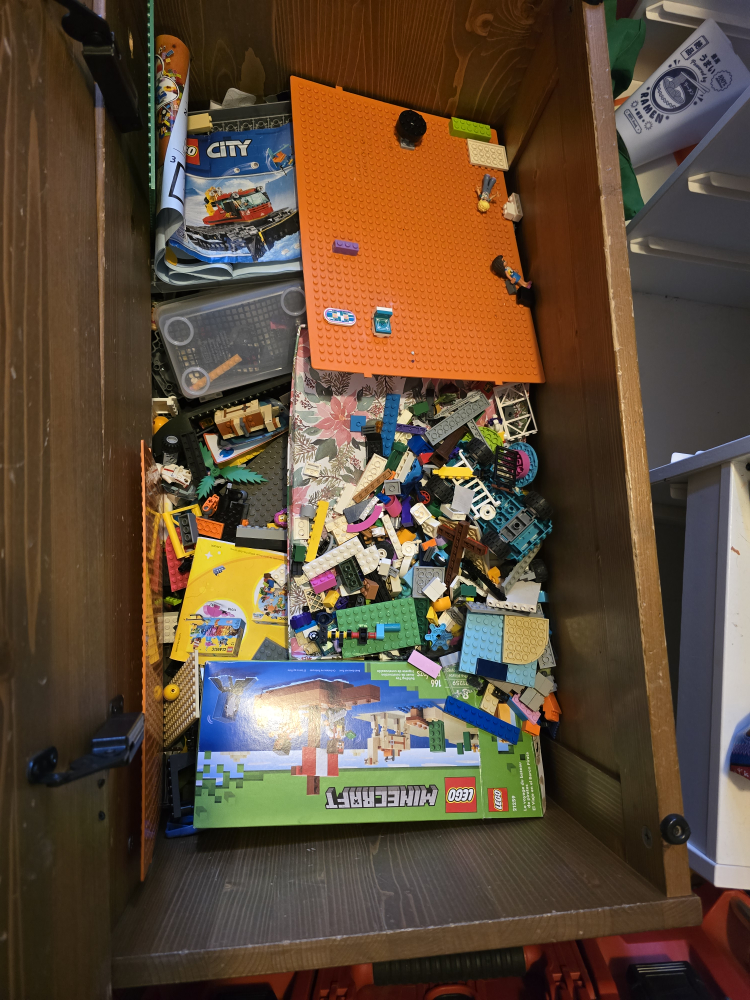 Mixed LEGO Sets - 3/4 full chest