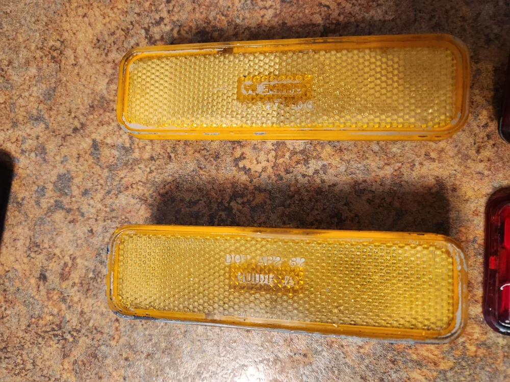 Marker & tail lights Chevy El Camino Malibu Caballero 1978-1987 image indicator(4)